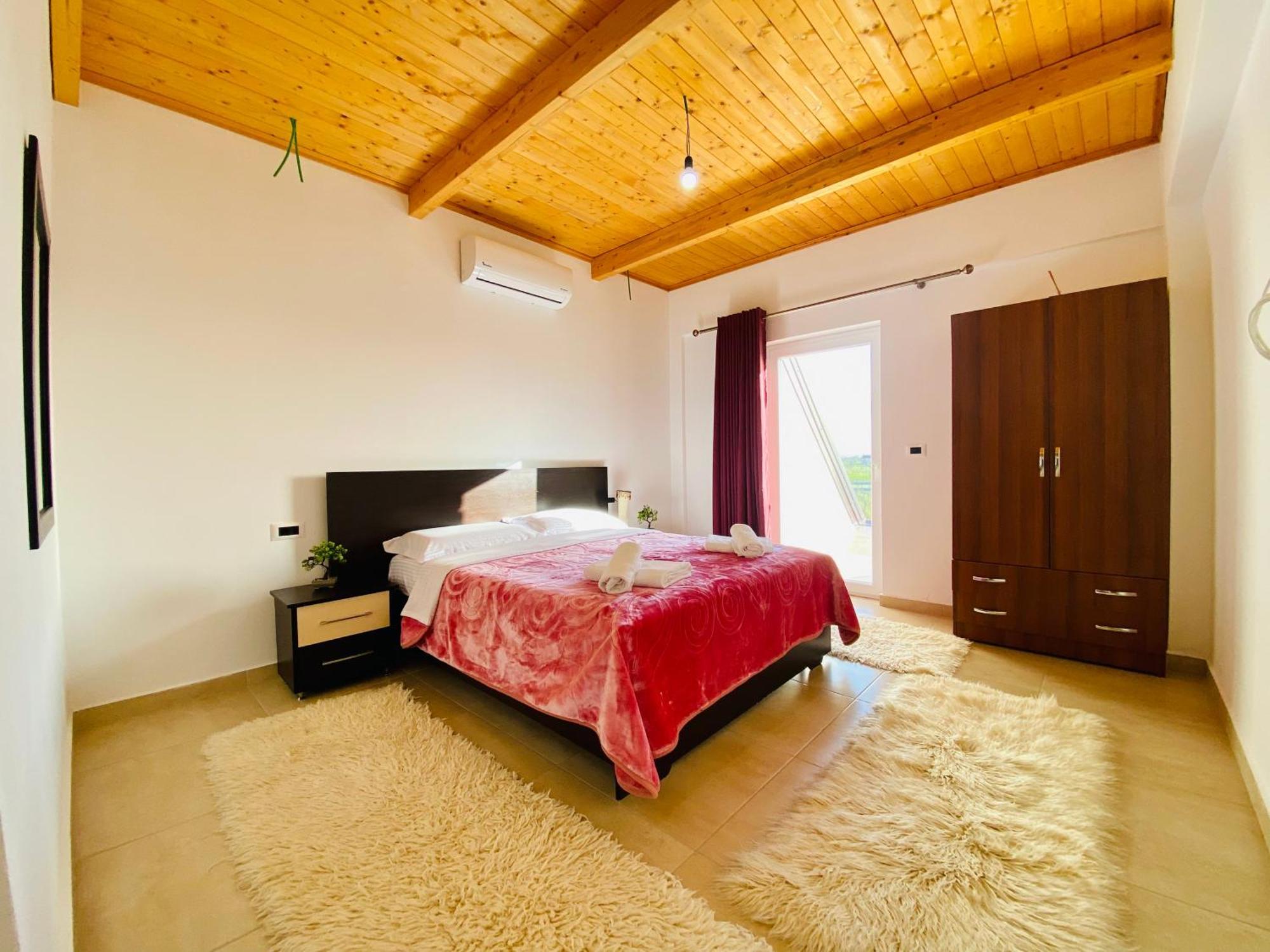 Lahuta E Vjeter Agroturizem Hotel Lac ภายนอก รูปภาพ